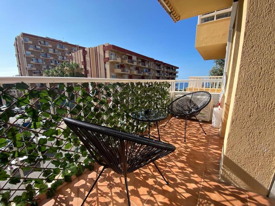 Apt Moderno Con Vistas, Recepcion 24 Hs Y Piscinas بينالماذينا المظهر الخارجي الصورة