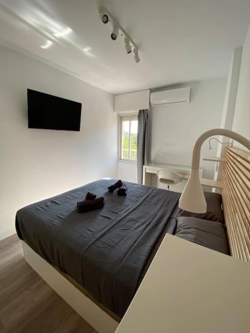 Apt Moderno Con Vistas, Recepcion 24 Hs Y Piscinas بينالماذينا المظهر الخارجي الصورة