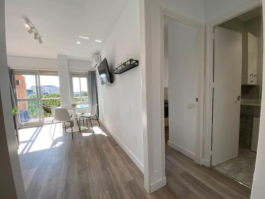 Apt Moderno Con Vistas, Recepcion 24 Hs Y Piscinas بينالماذينا المظهر الخارجي الصورة