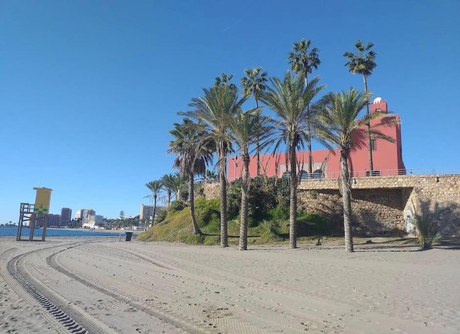 Apt Moderno Con Vistas, Recepcion 24 Hs Y Piscinas بينالماذينا المظهر الخارجي الصورة